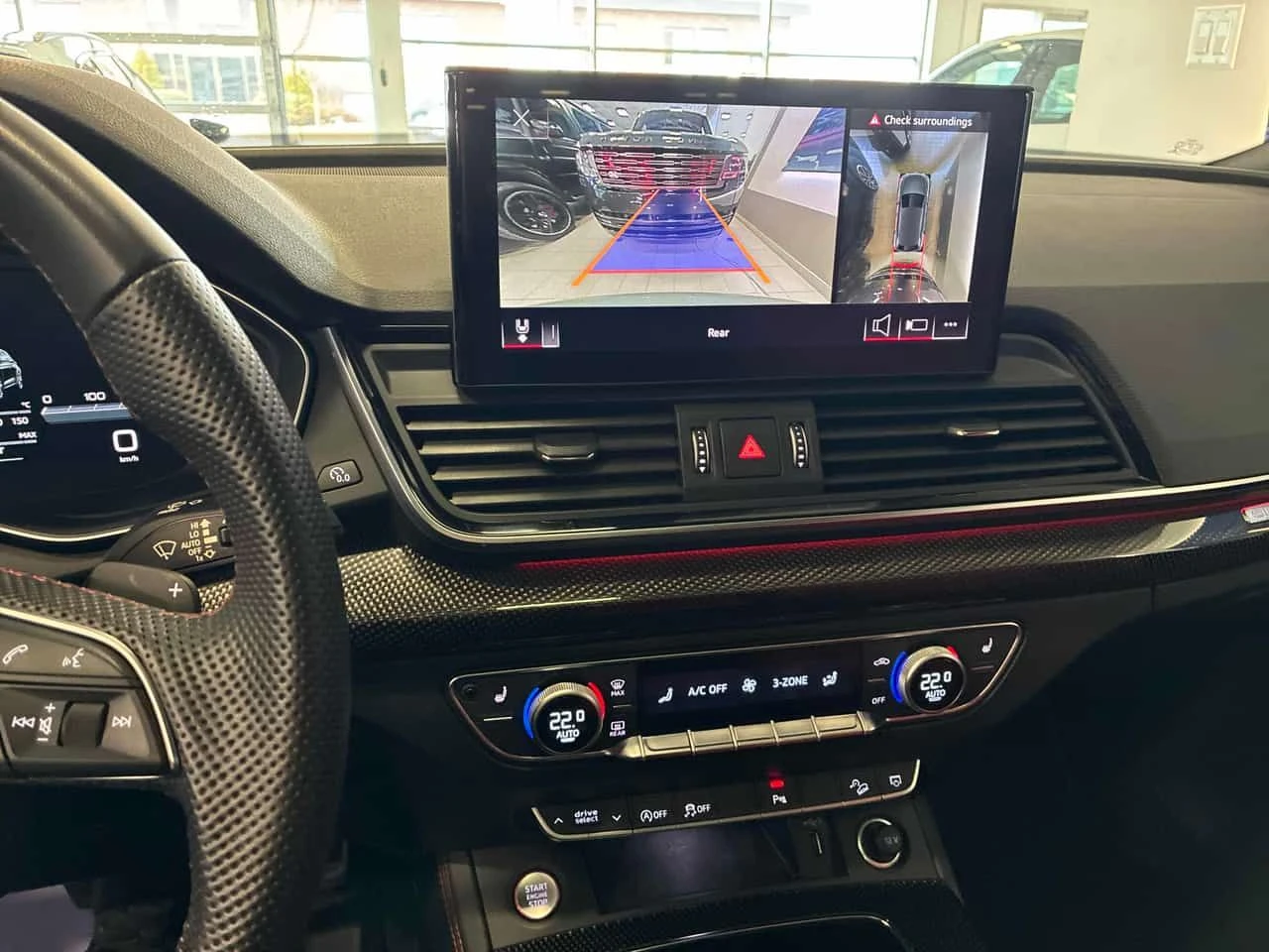 Audi SQ5 Progressiv/ПАНОРАМА/ДИСТРОНИК/360 КАМЕРИ, снимка 9 - Автомобили и джипове - 54071754