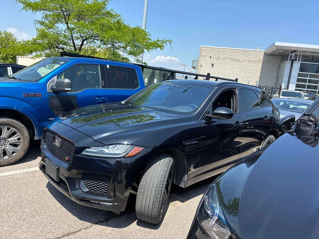 Jaguar F-PACE  S / LED / ЦЕНА ДО БЪЛГАРИЯ , снимка 2 - Автомобили и джипове - 55312143