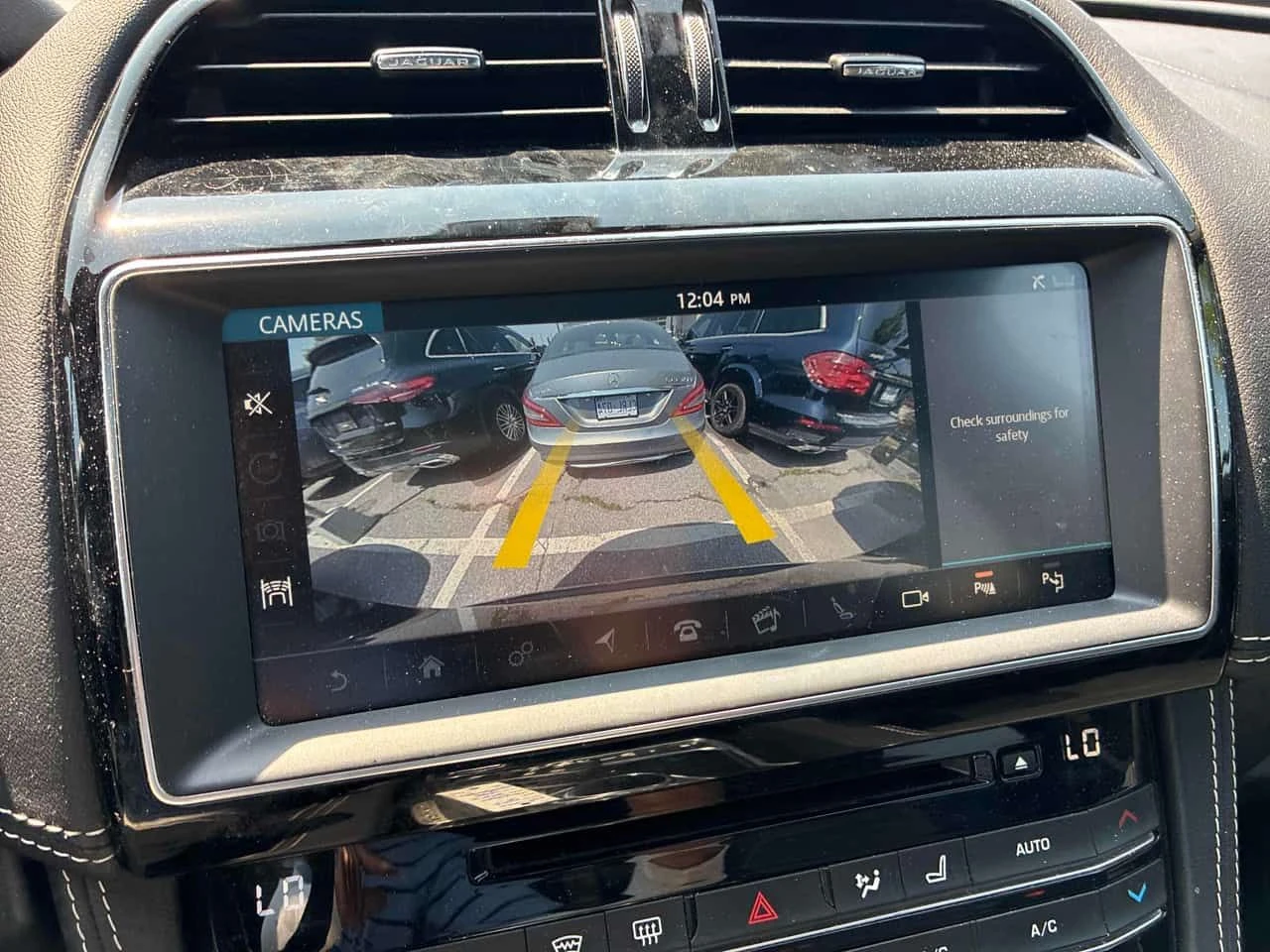 Jaguar F-PACE  S / LED / ЦЕНА ДО БЪЛГАРИЯ , снимка 10 - Автомобили и джипове - 55312143