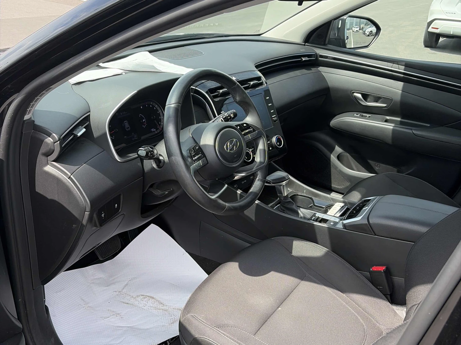 Hyundai Tucson, снимка 5 - Автомобили и джипове - 55690071