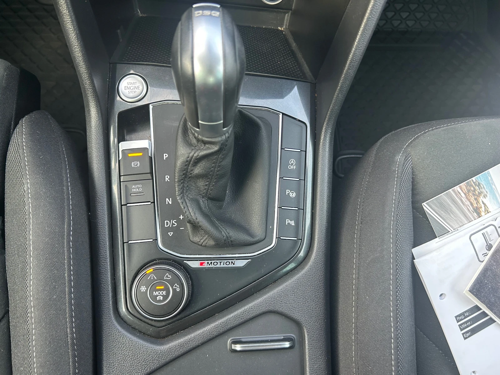 VW Tiguan 2.0 TDI 4MOTION , снимка 12 - Автомобили и джипове - 55713409