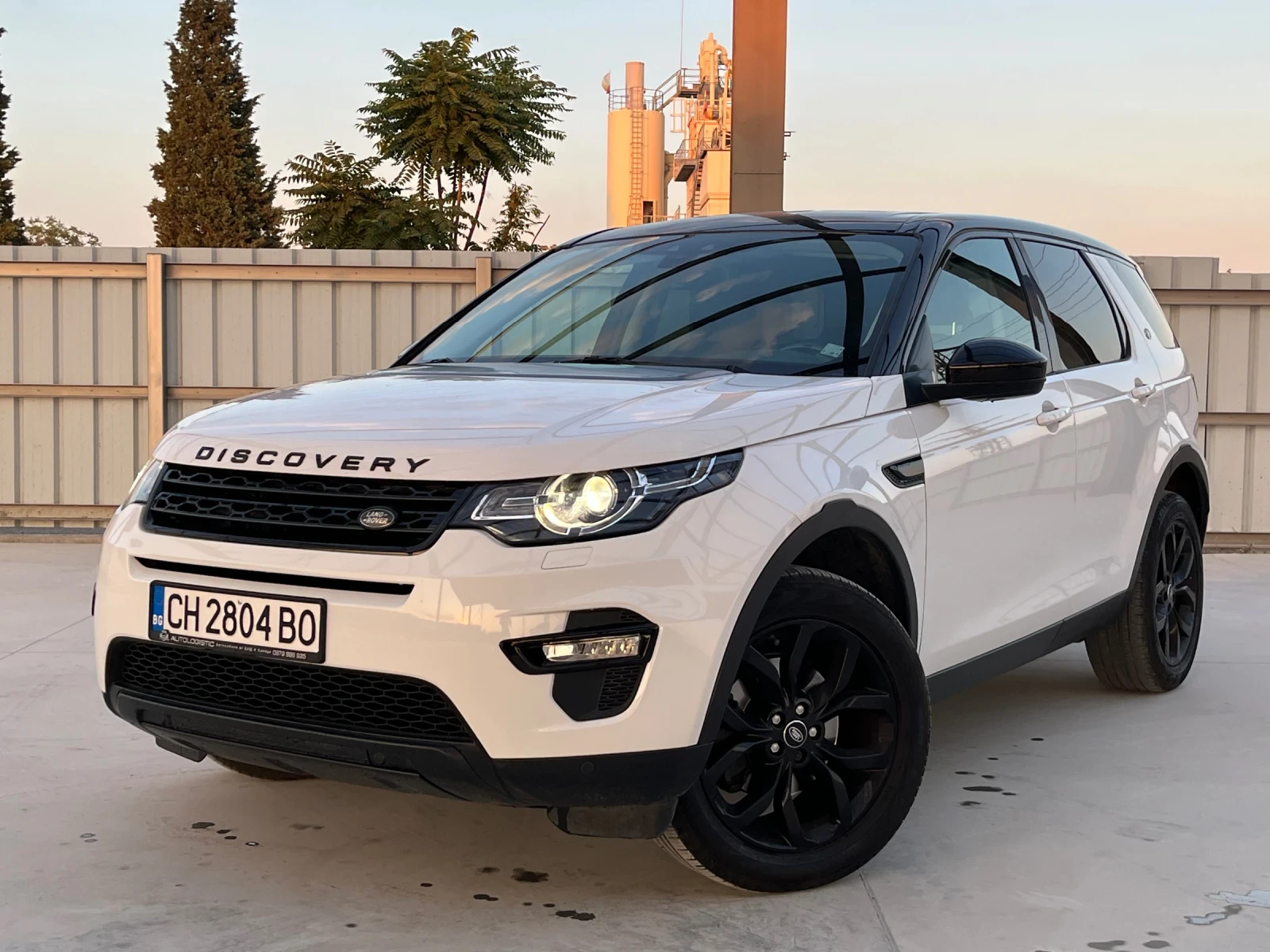Land Rover Discovery Sport HSE LUXURY 2.0 /NAVI/КОЖА, снимка 3 - Автомобили и джипове - 55735897