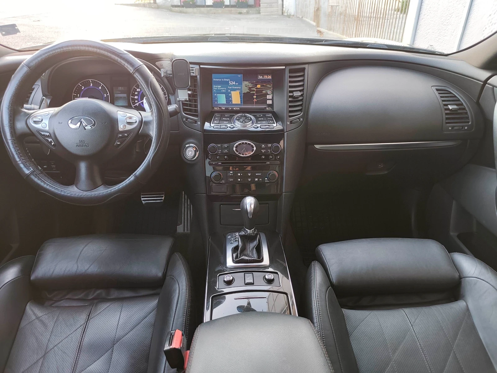 Infiniti QX70 + 2 комплект гуми и джанти, снимка 10 - Автомобили и джипове - 55809038