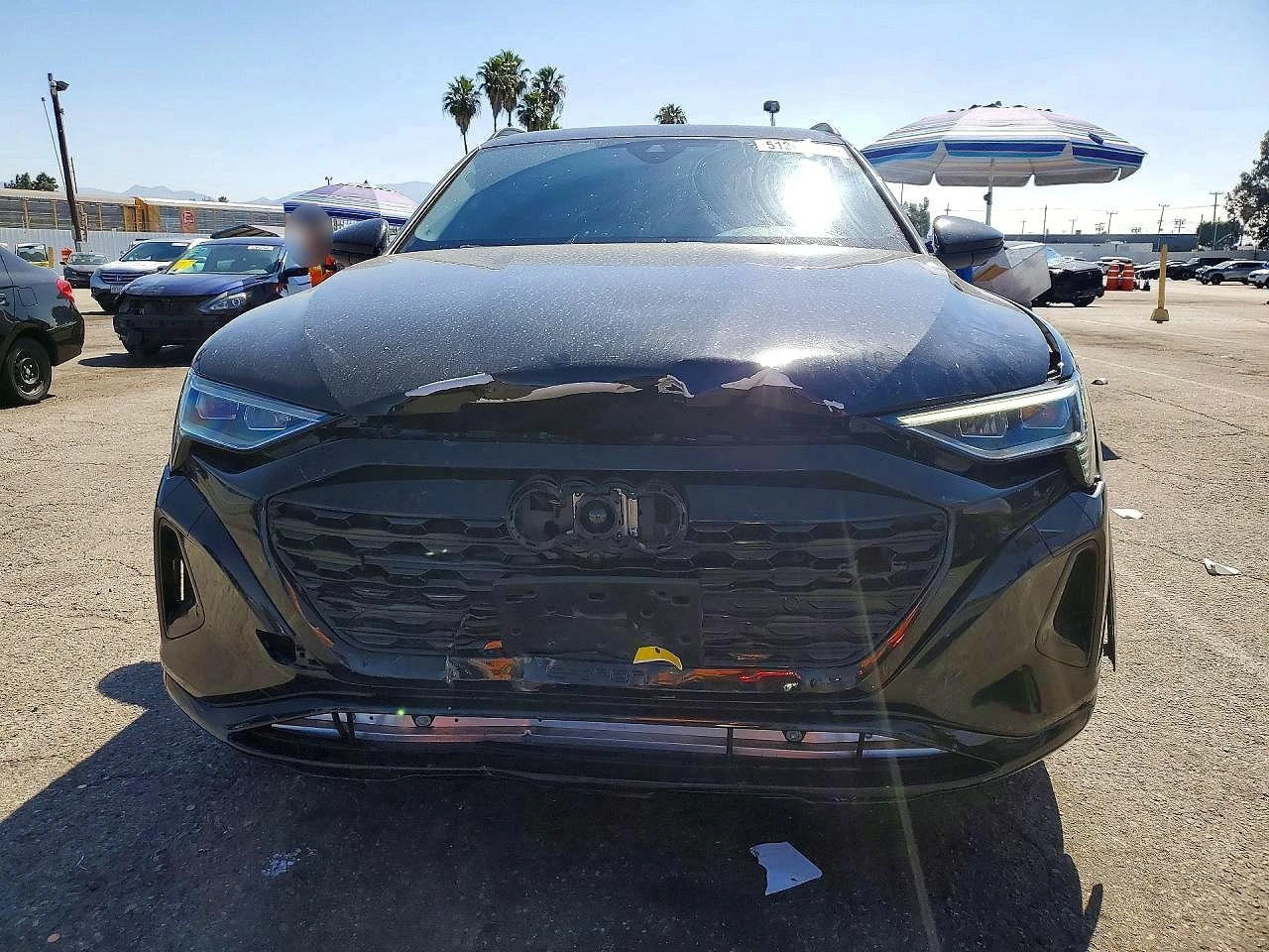 Audi Q8 E-Tron Premium Plus, снимка 5 - Автомобили и джипове - 55877218