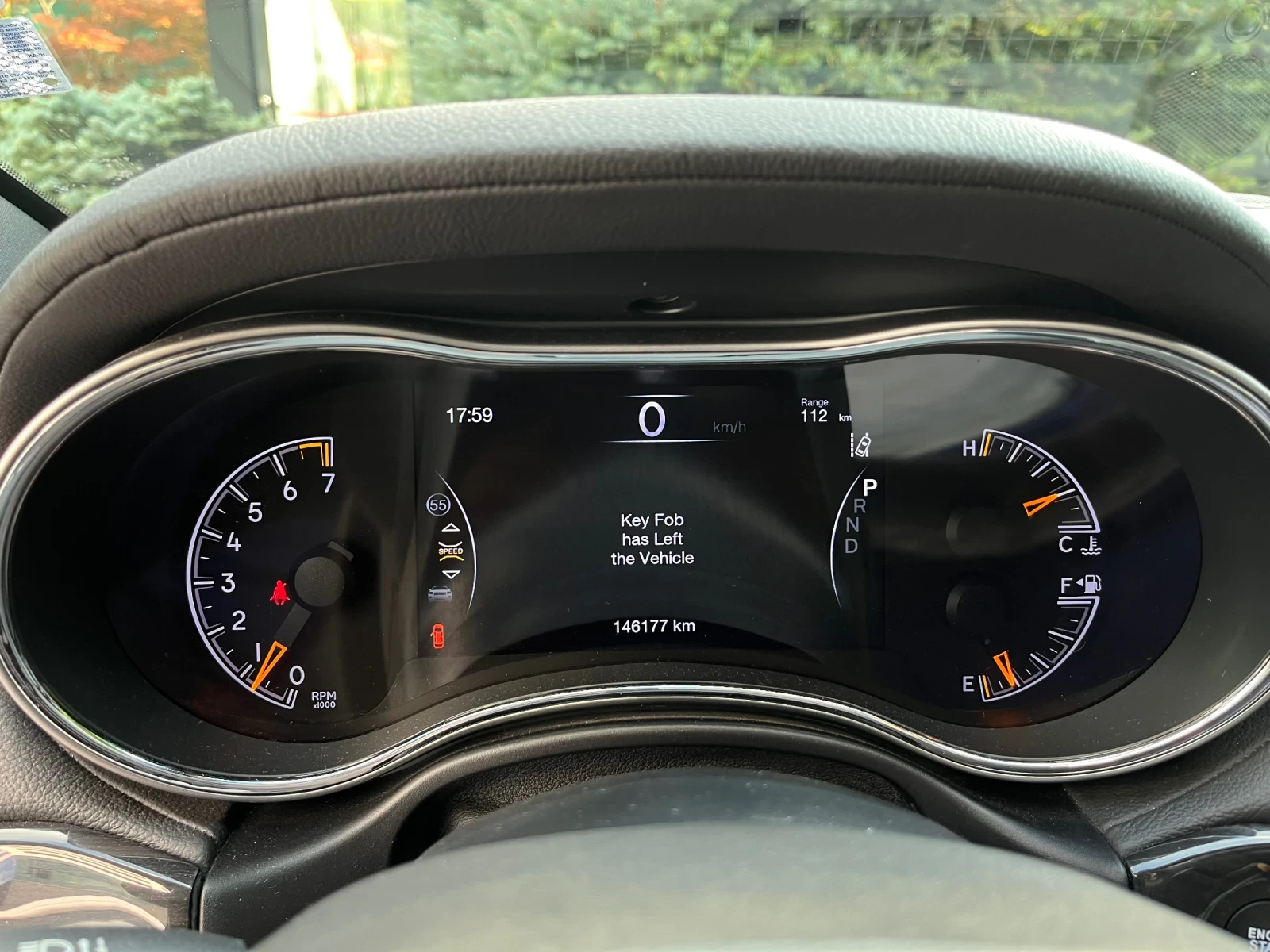 Jeep Grand cherokee Overland, снимка 16 - Автомобили и джипове - 55954318