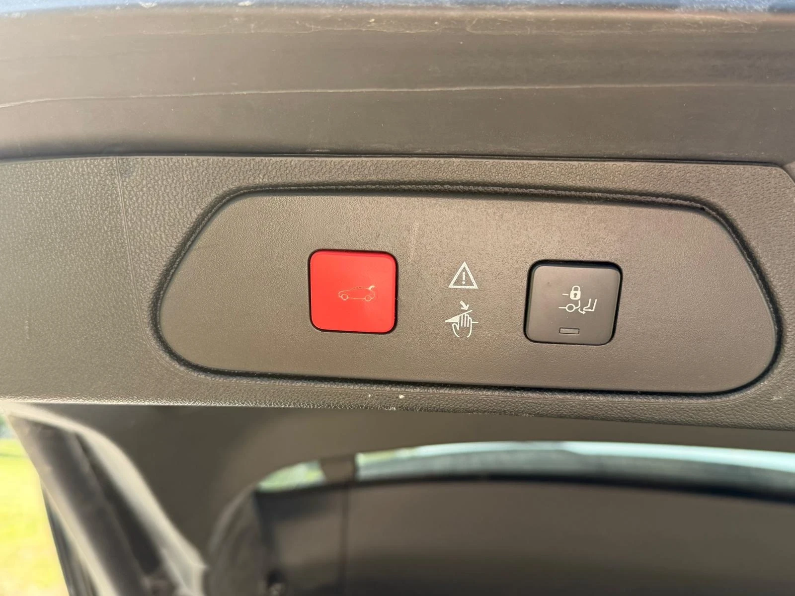 Opel Grandland X 1.6TD 120hp* LED* КОЖА* КАМЕРИ 360* ПОДГРЕВИ, снимка 7 - Автомобили и джипове - 56330164
