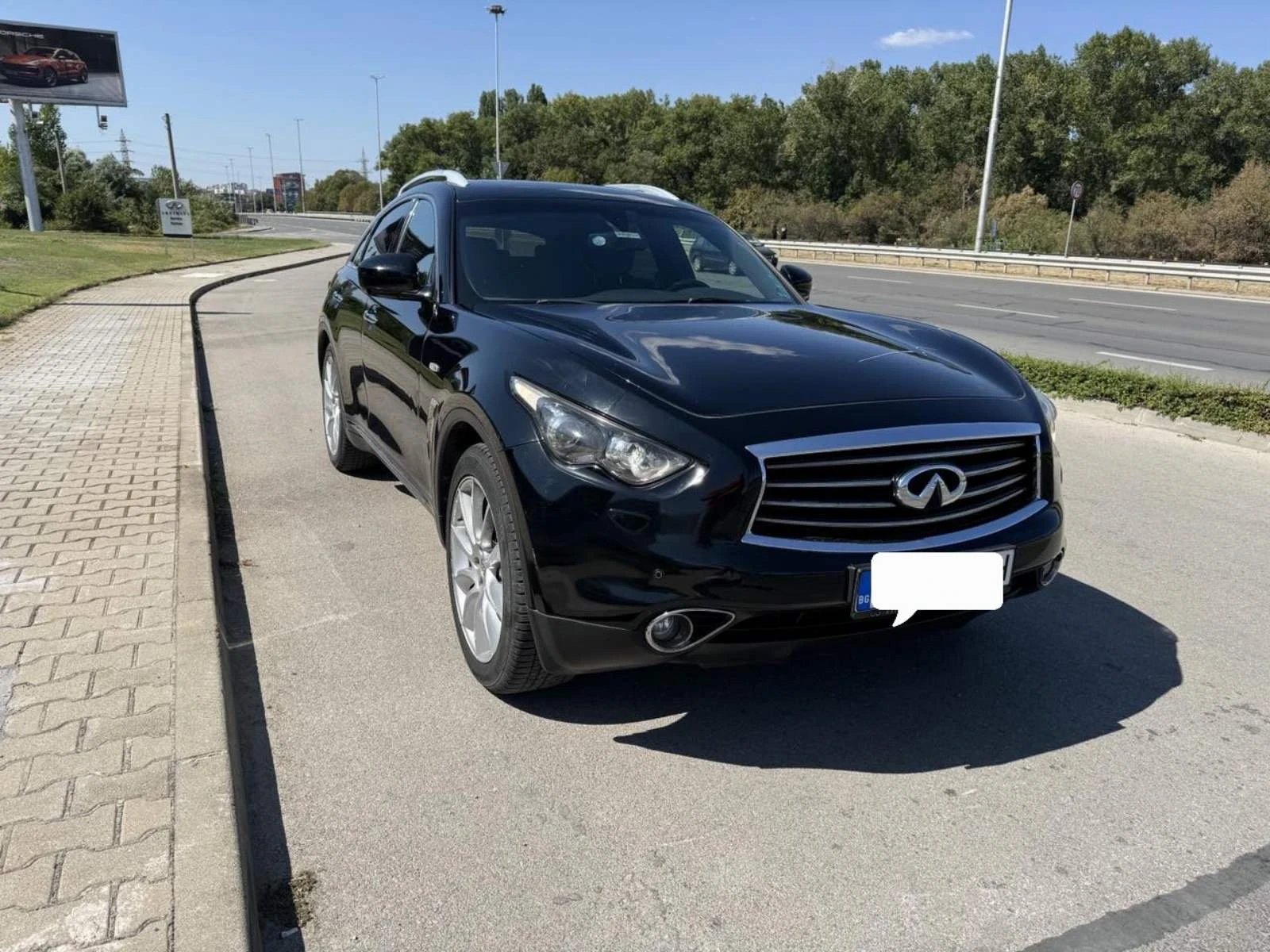 Infiniti QX70, снимка 4 - Автомобили и джипове - 56567904