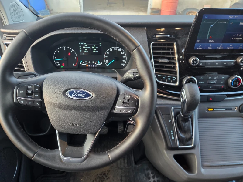 Ford Tourneo Custom, снимка 6 - Бусове и автобуси - 52726396