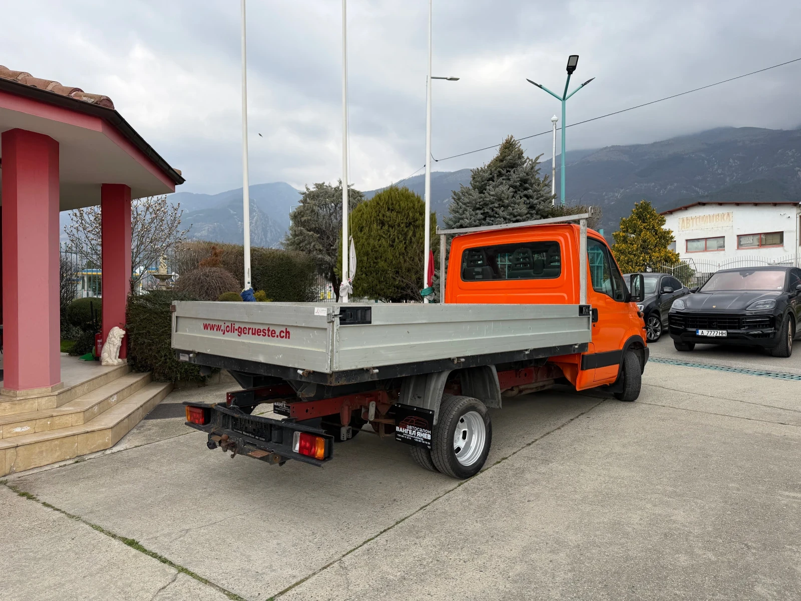 Iveco Daily 35C11* 2.8HPT* 3.70 метра каросерия, снимка 8 - Бусове и автобуси - 53877827