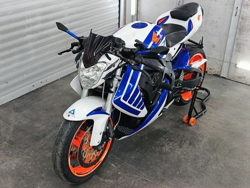 Honda Cbr 1000RR Street Fighter , снимка 4 - Мотоциклети и мототехника - 45526184