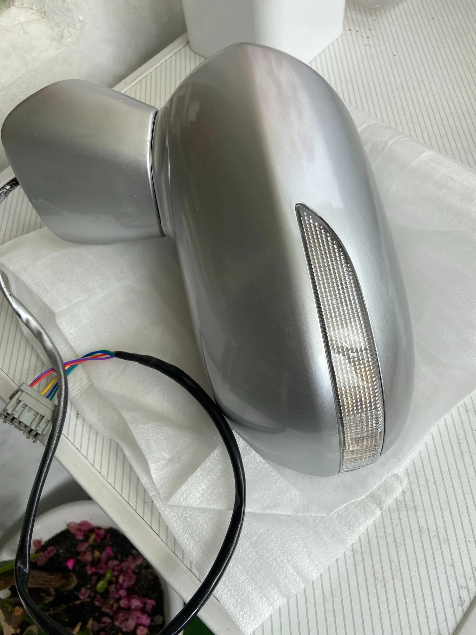 ���� ��������� �������� �� ����� ���� 2 | Mobile.bg � ����������� 2