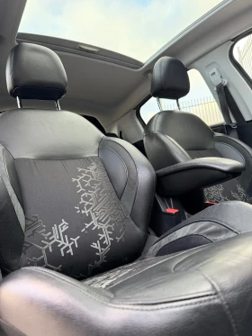 Peugeot 208, снимка 9