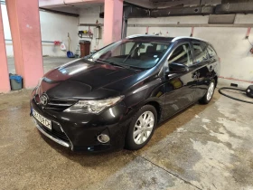 Обява за продажба на Toyota Auris Toyota Auris 1.4 D4D face lift ~13 000 лв. - изображение 1