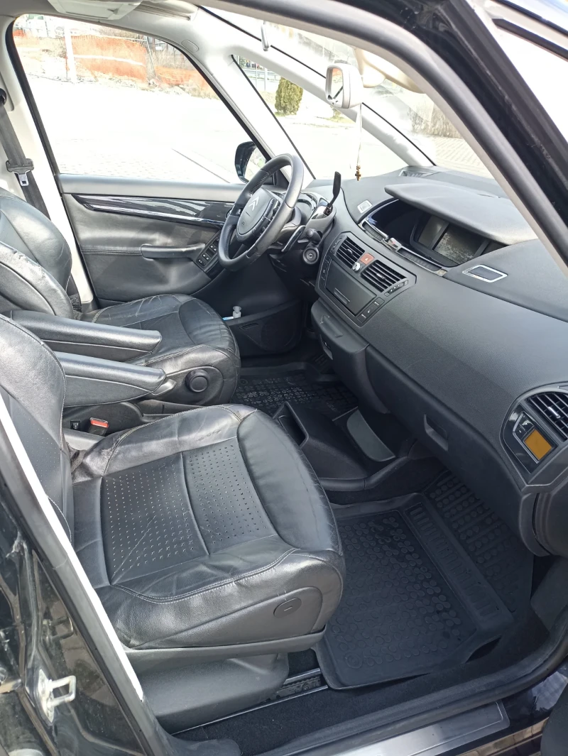 Citroen Grand C4 Picasso 2.0 HDI. 165 КС., снимка 6 - Автомобили и джипове - 47000388