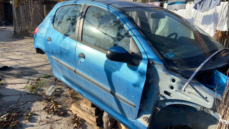 Peugeot 206, снимка 6 - Автомобили и джипове - 47805818