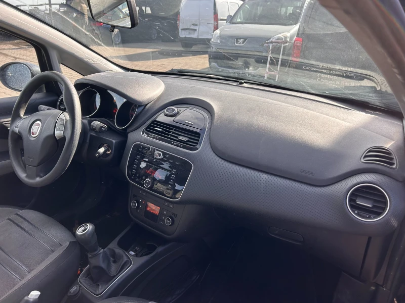 Fiat Punto 1.3MJET EURO 5 ЛИЗИНГ, снимка 10 - Автомобили и джипове - 47838052