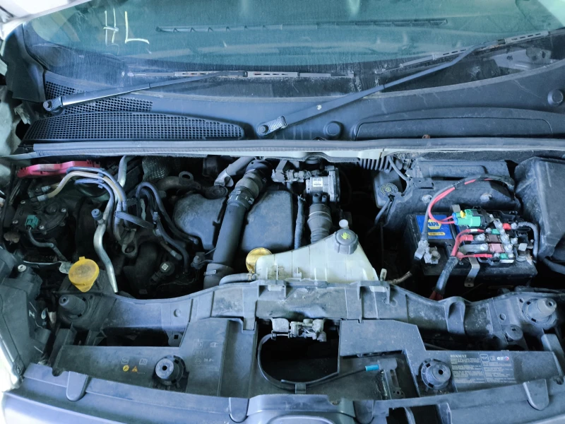 Renault Kangoo 1.5dci, снимка 9 - Автомобили и джипове - 51136677