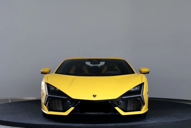 Lamborghini Revuelto, снимка 2 - Автомобили и джипове - 51452473