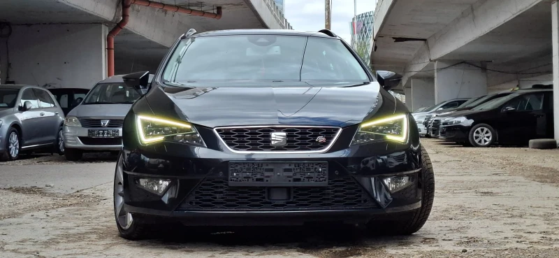 Seat Leon 2.0 184kc Fr Алкантара Камера Дистроник!!, снимка 2 - Автомобили и джипове - 51553302