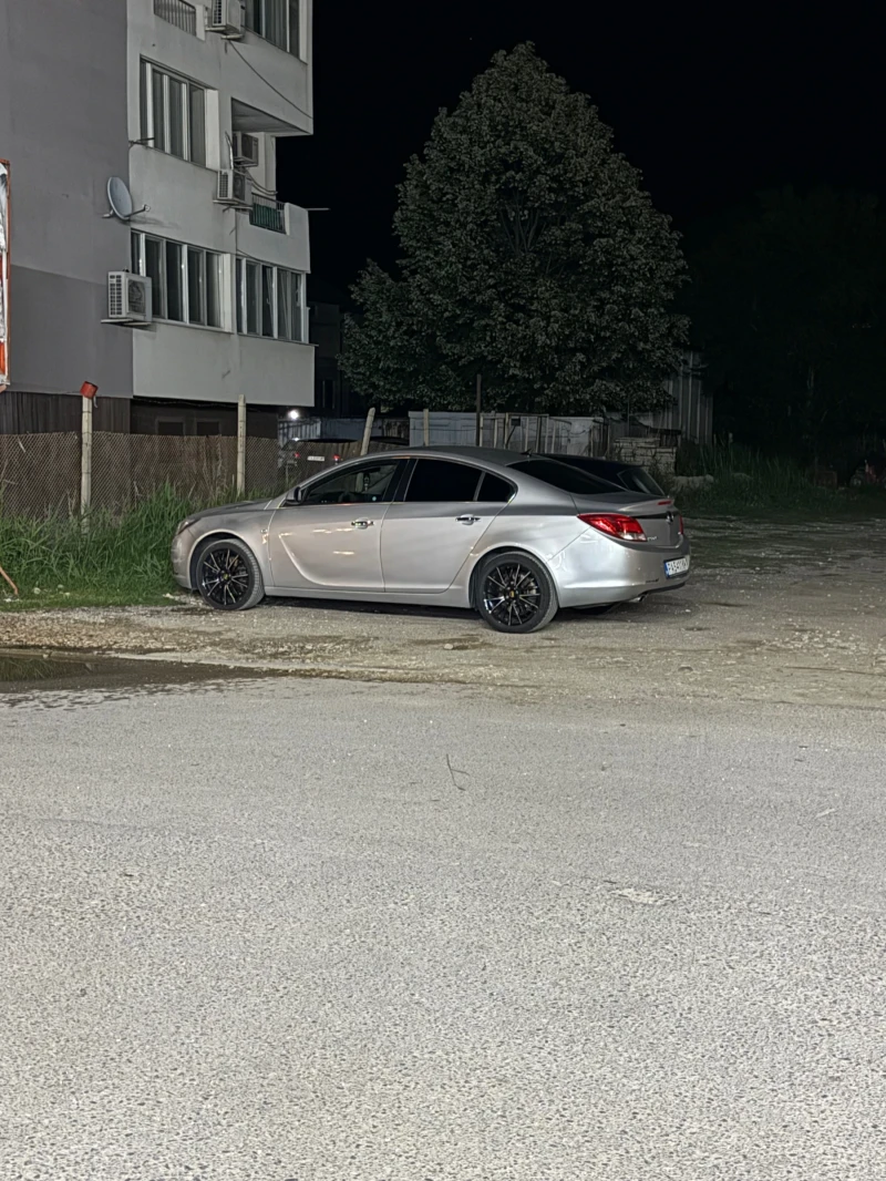 Opel Insignia, снимка 8 - Автомобили и джипове - 51844454