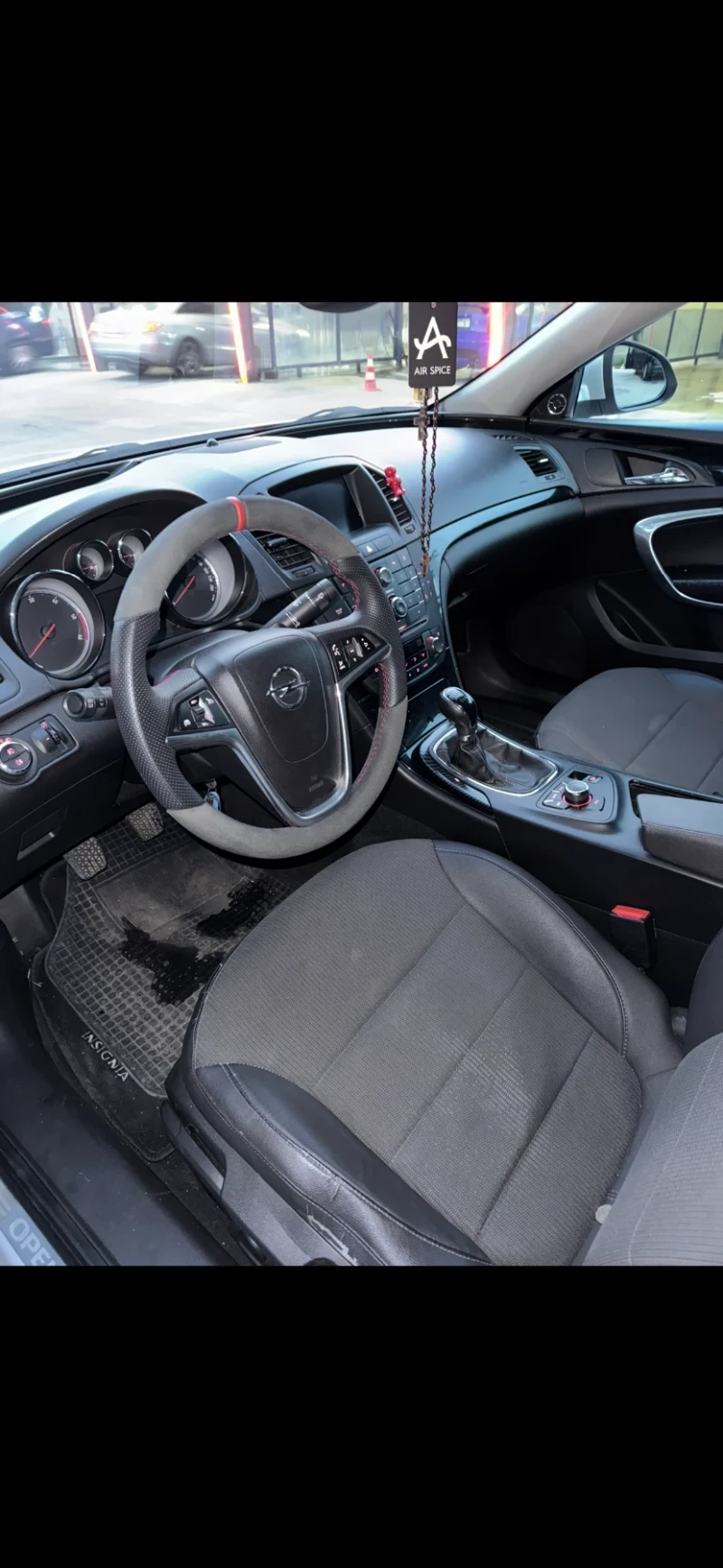 Opel Insignia, снимка 2 - Автомобили и джипове - 51844454