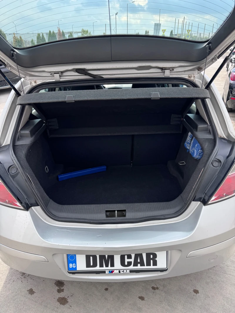 Opel Astra * 1.4 16v* , снимка 12 - Автомобили и джипове - 51882519