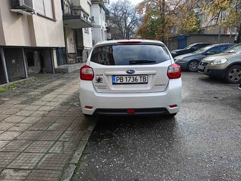 Subaru Impreza 1.6, снимка 2 - Автомобили и джипове - 52582267