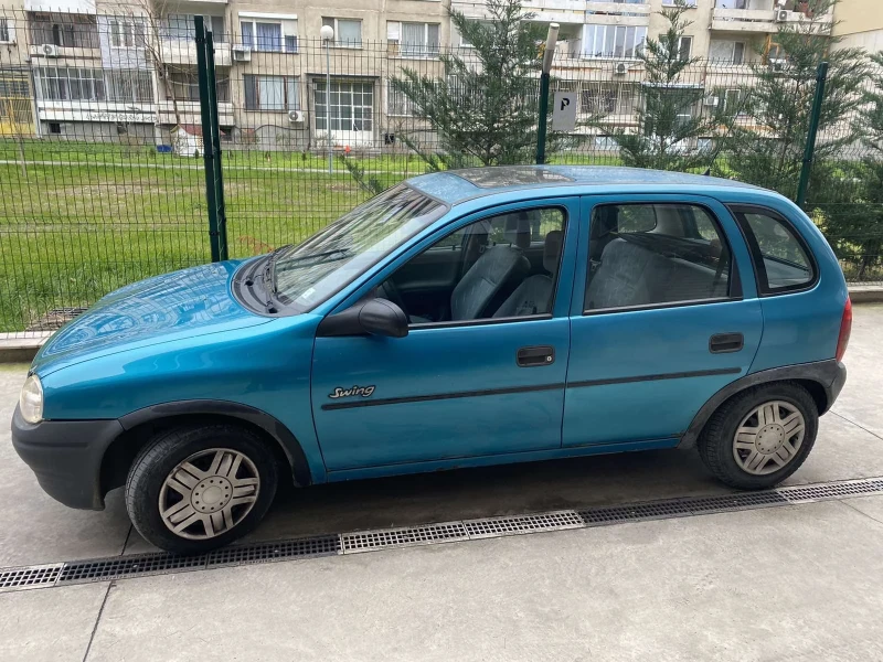 Opel Corsa 1.4i, снимка 2 - Автомобили и джипове - 53093319