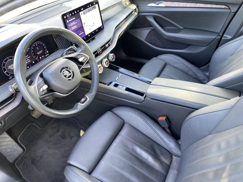 Skoda Superb 2.0TDI L&K 4x4 Гаранция/Head-up/360/Обдуване/Масаж, снимка 4 - Автомобили и джипове - 53306736