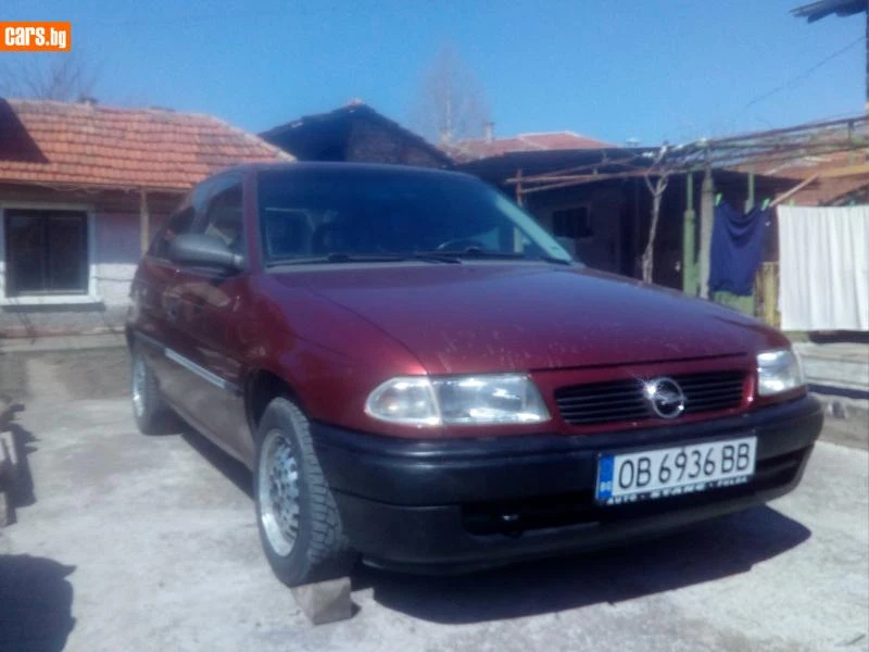 Opel Astra 1.6/75 моно, снимка 2 - Автомобили и джипове - 47480046