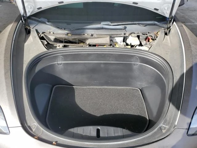 Tesla Model 3 Фиксирана цена* Performance* Dual Motor* Long Rang, снимка 11 - Автомобили и джипове - 52945159