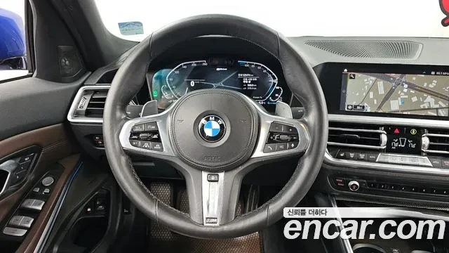 BMW 330 330e M Sport, снимка 10 - Автомобили и джипове - 54395548