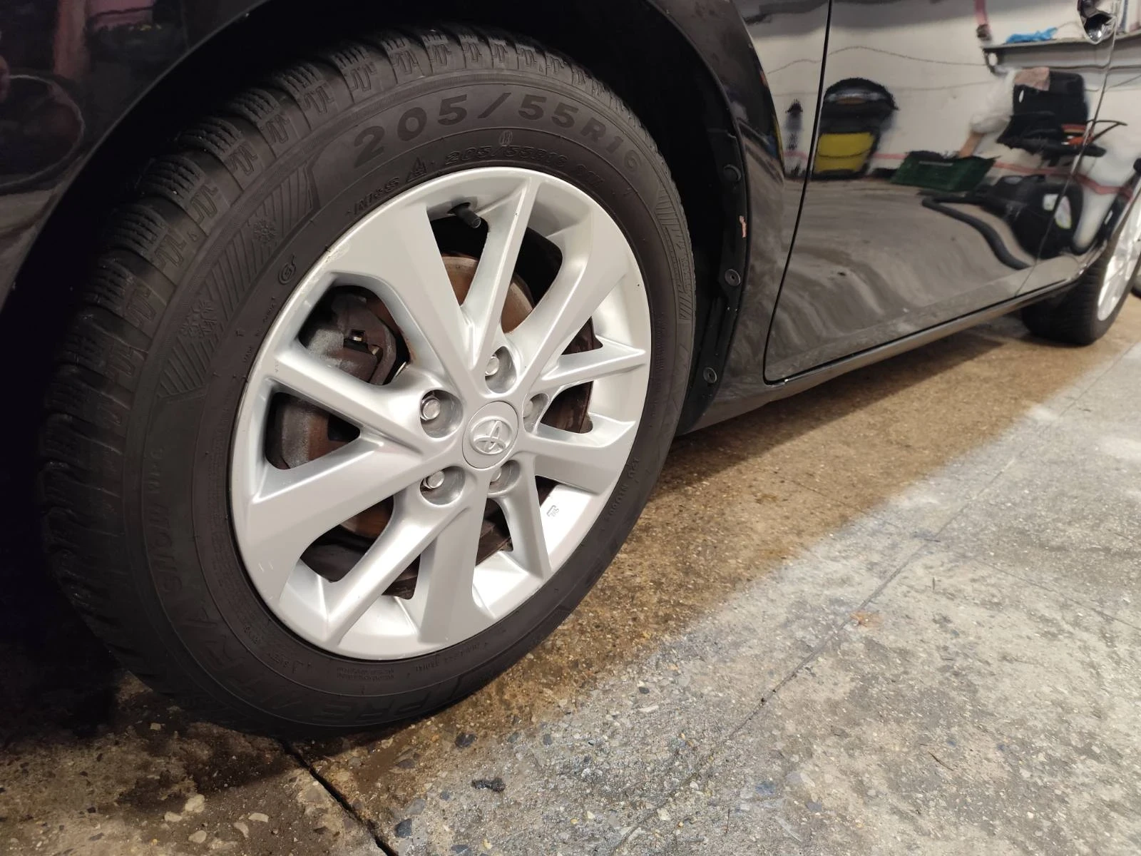 Toyota Auris Toyota Auris 1.4 D4D face lift - изображение 5