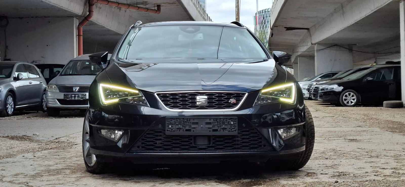 Seat Leon 2.0 184kc Fr Алкантара Камера Дистроник!! - изображение 2