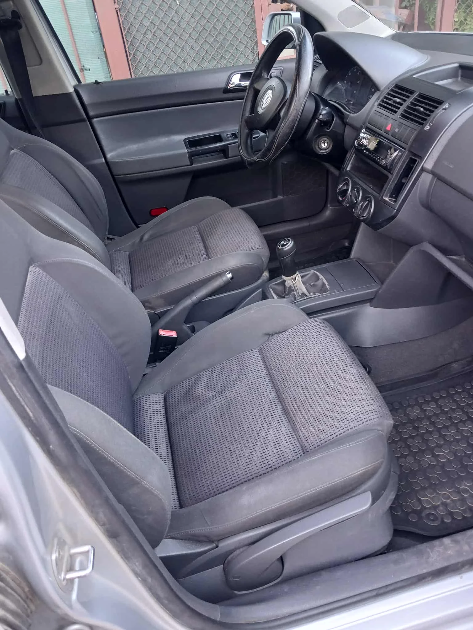VW Polo  - изображение 7
