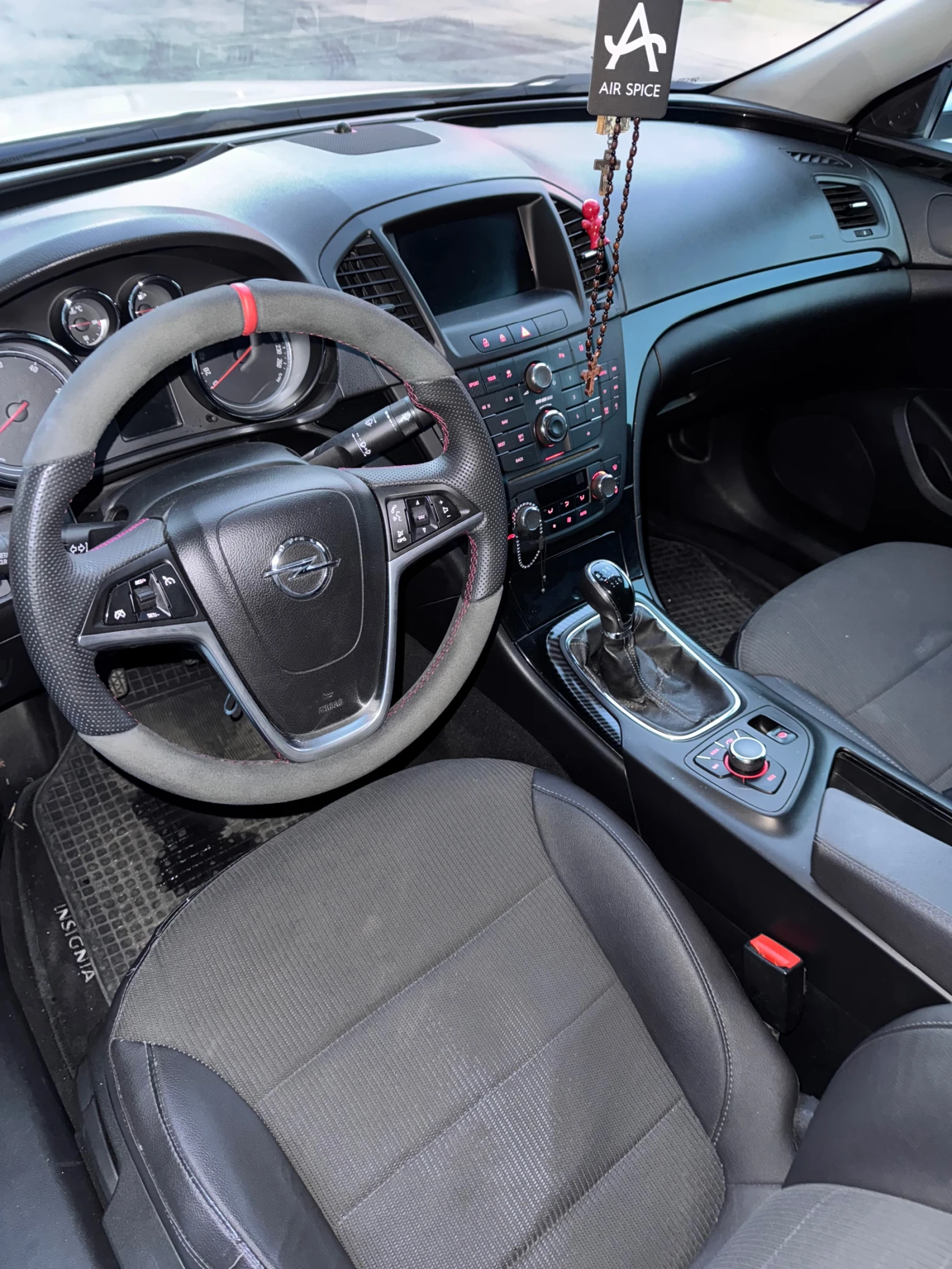 Opel Insignia  - изображение 6