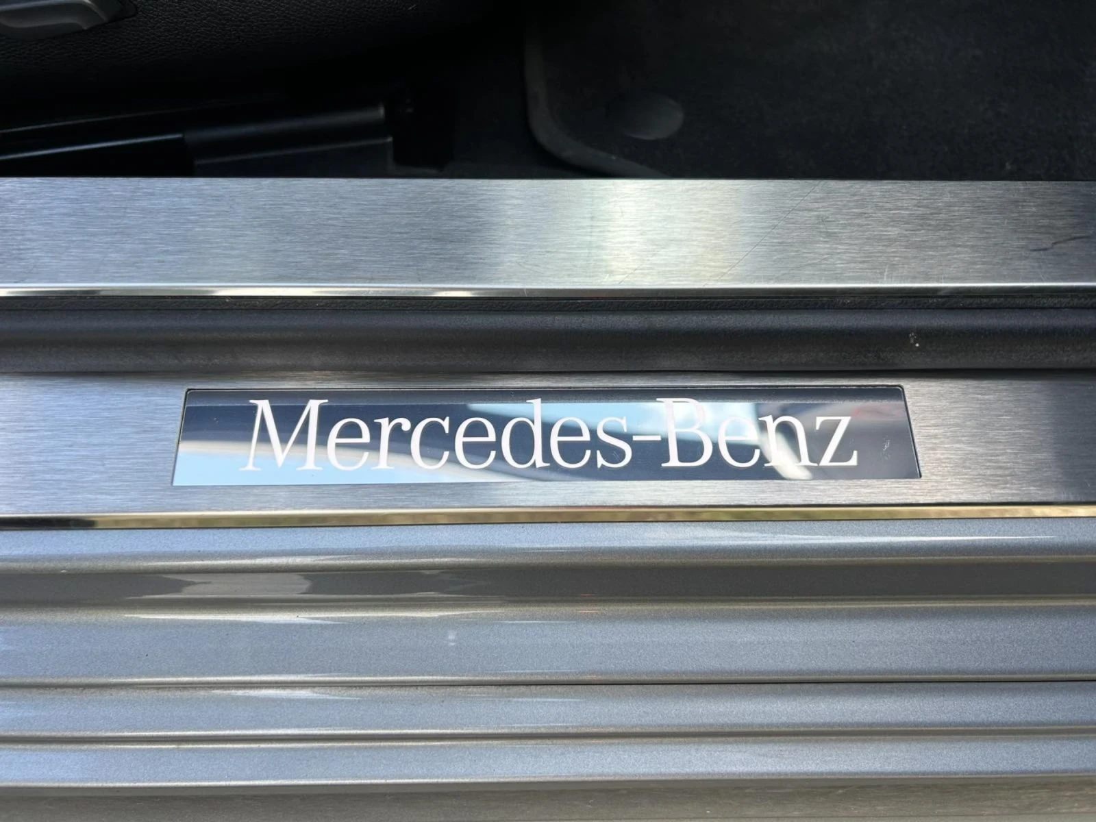 Mercedes-Benz E 350  - изображение 7