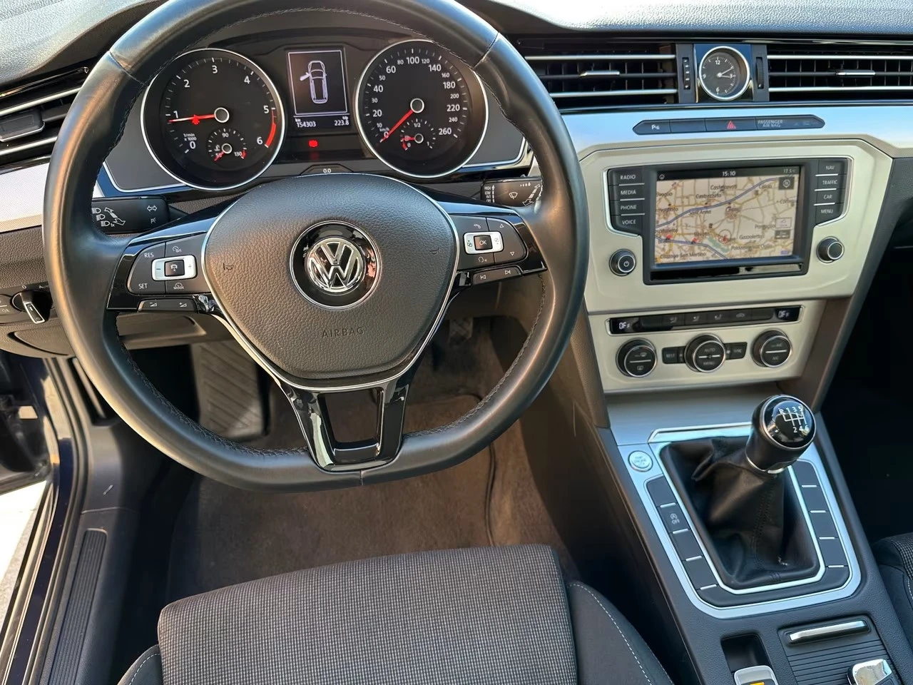 VW Passat 2.0 TDI - 150к.с - изображение 8