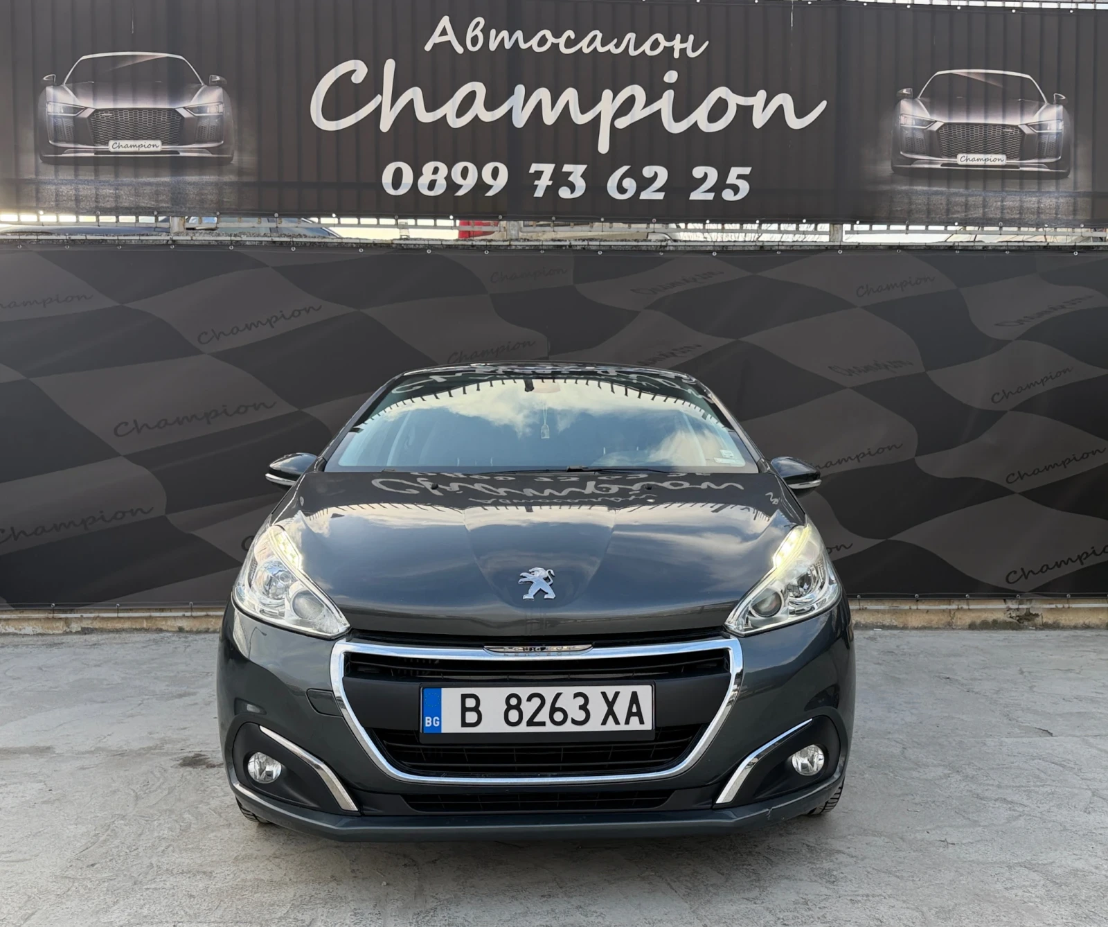 Peugeot 208, снимка 2 - Автомобили и джипове - 53825627