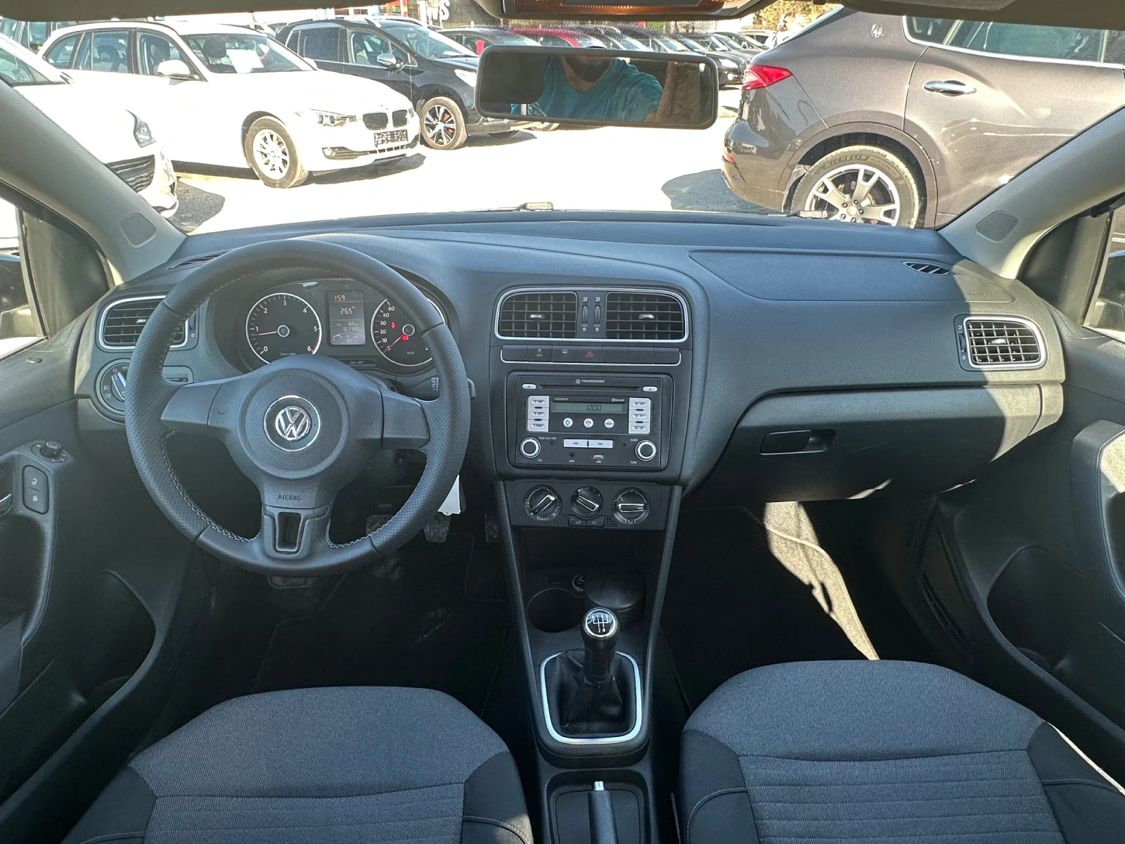 VW Polo 1.6TDI-COMPORTLINE-88к.с, снимка 12 - Автомобили и джипове - 54142423