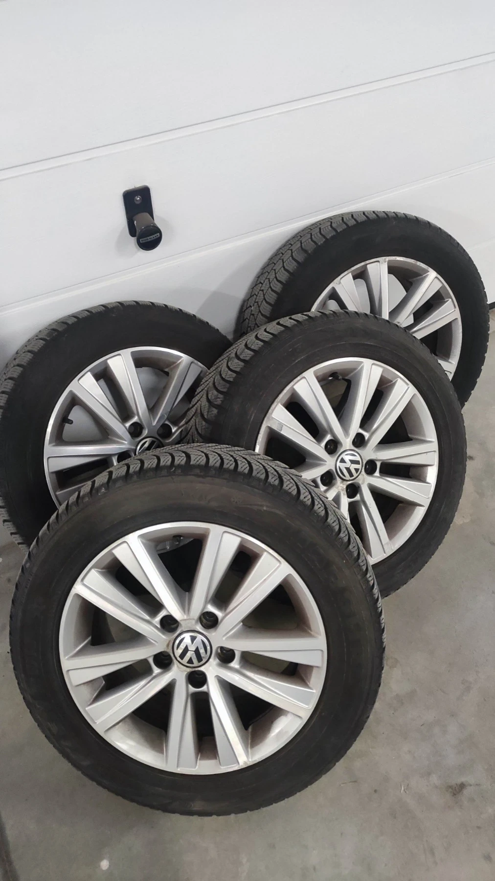 VW Touran, снимка 17 - Автомобили и джипове - 54229100