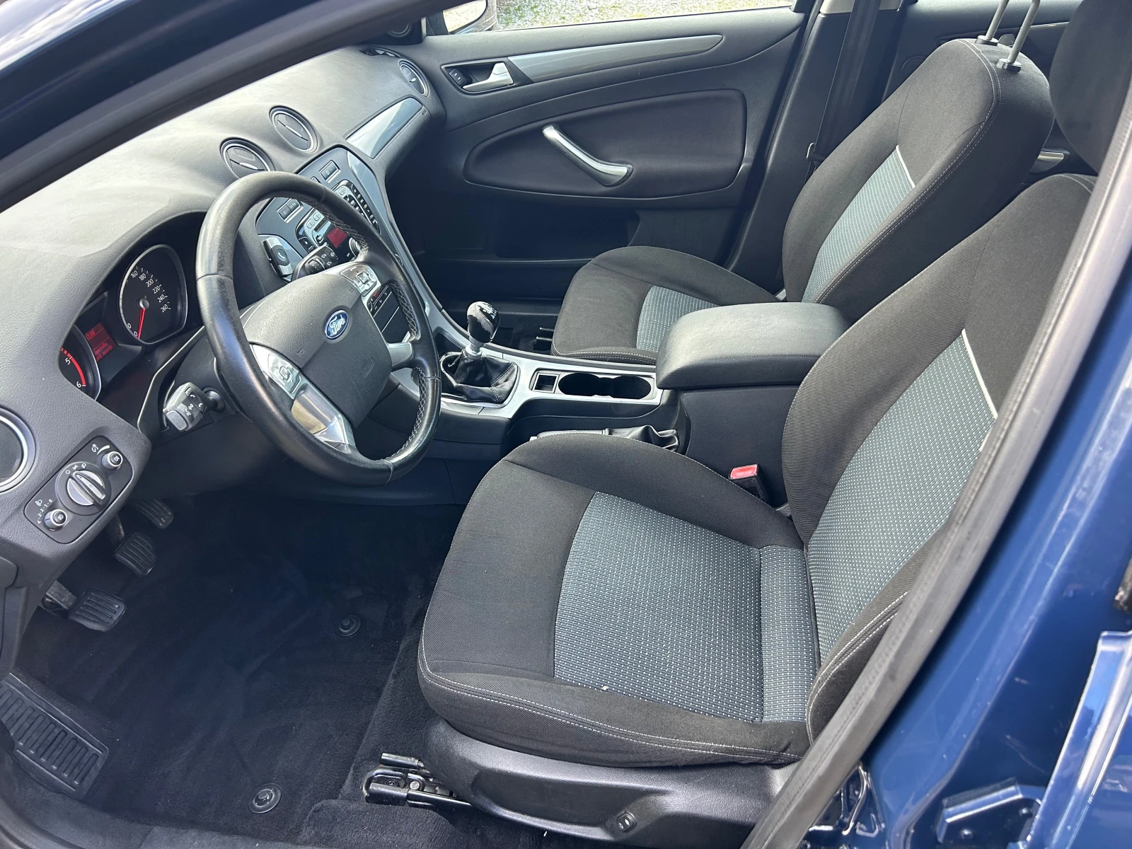 Ford Mondeo 1.6TDCI EURO5B, снимка 9 - Автомобили и джипове - 54391625