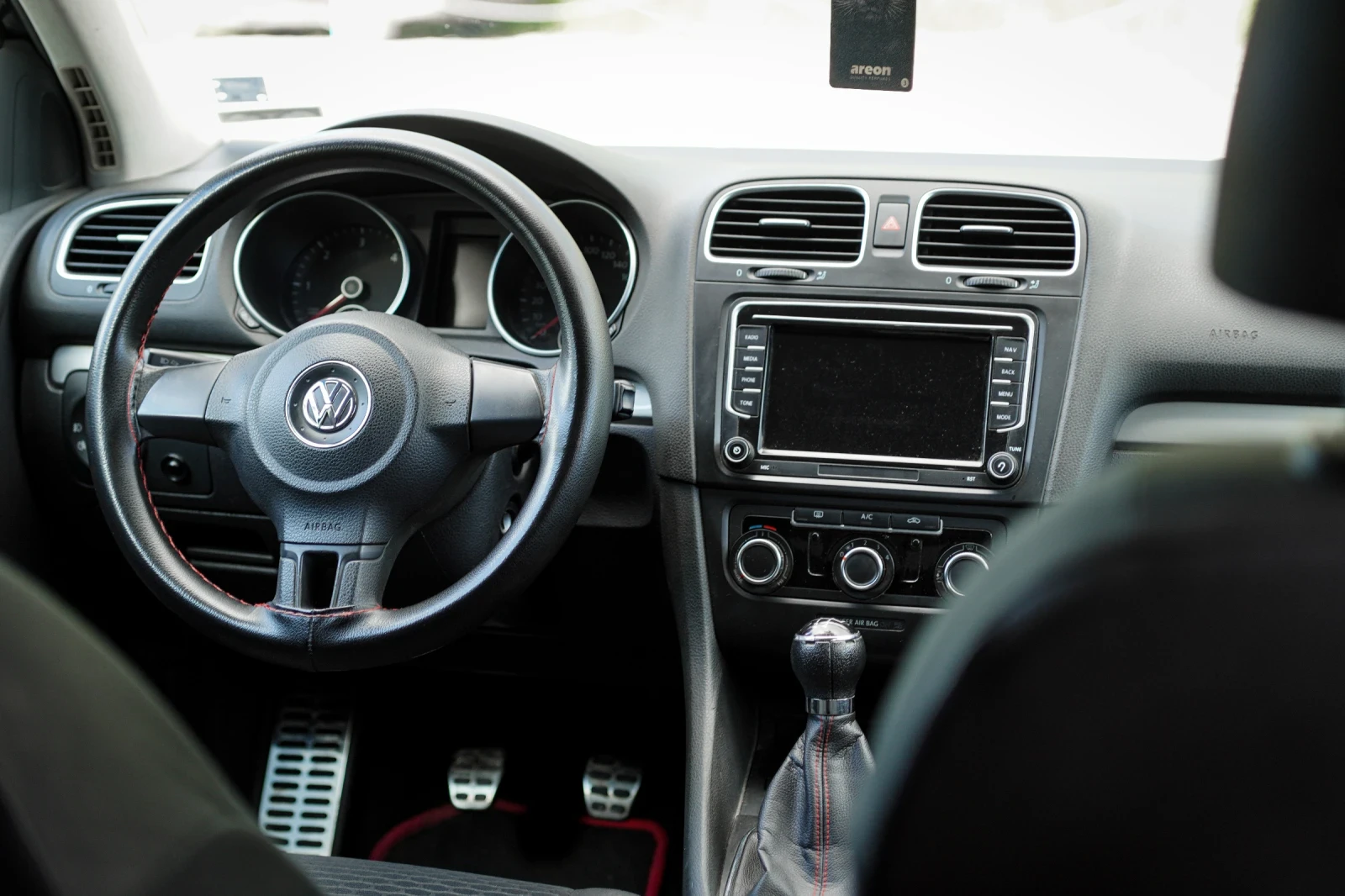 VW Golf, снимка 12 - Автомобили и джипове - 54496662