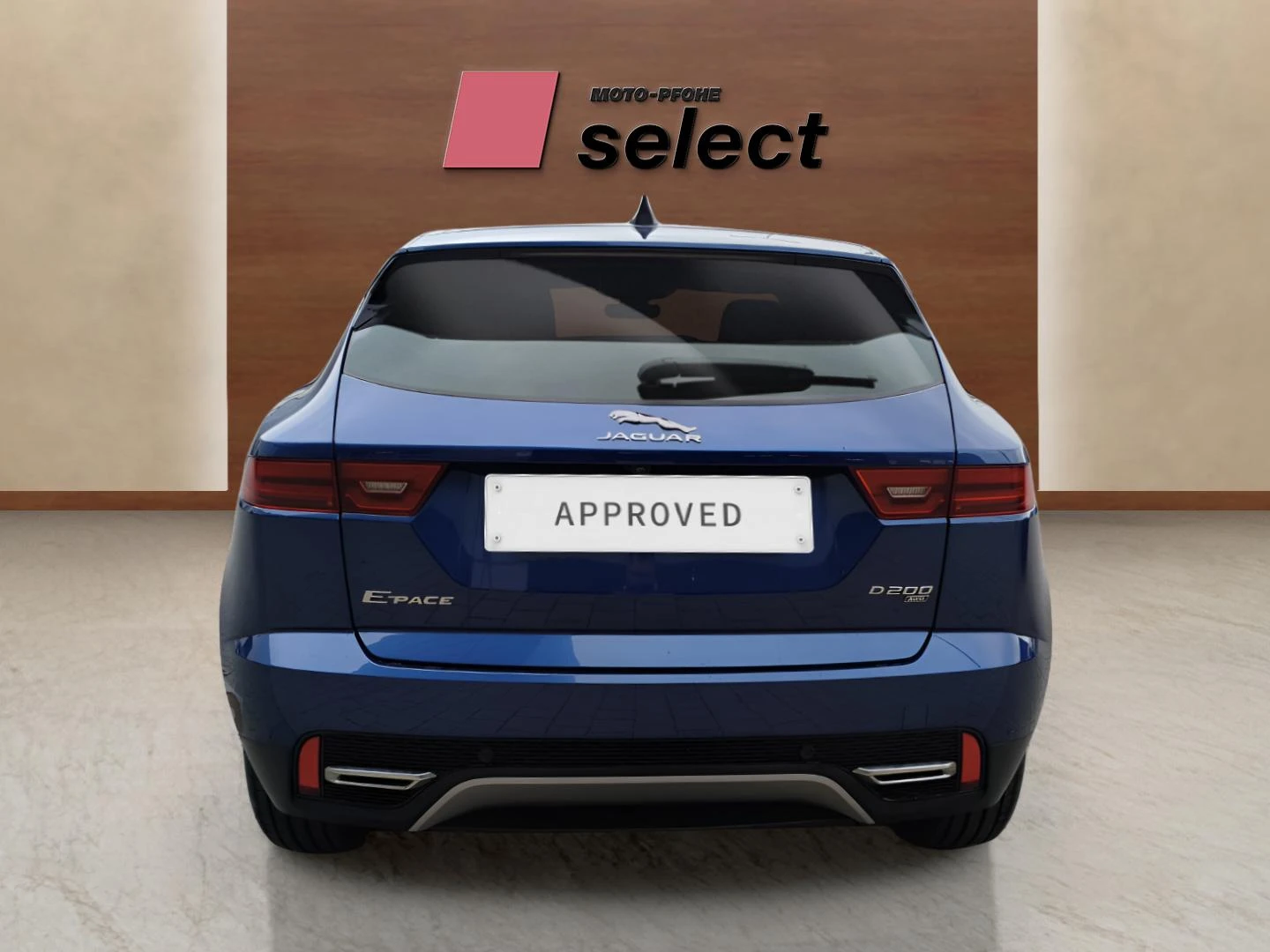 Jaguar E-pace 2.0, снимка 6 - Автомобили и джипове - 54693660