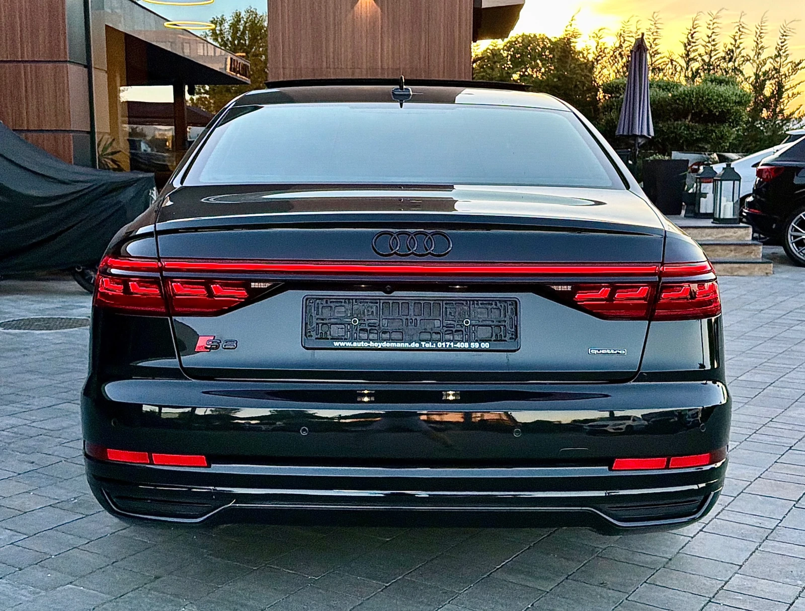 Audi A8 50TDI Long * 3xTV* PANO* LASER* OBDUH* FULL FULL M, снимка 6 - Автомобили и джипове - 54920841