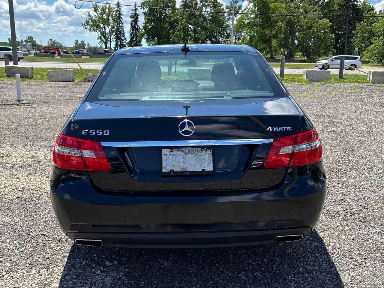 Mercedes-Benz E 500 4MATIC * ДИСТРОНИК* AMG PACK* АЛКАНТАРА* ПАНОРАМА*, снимка 5 - Автомобили и джипове - 55040493