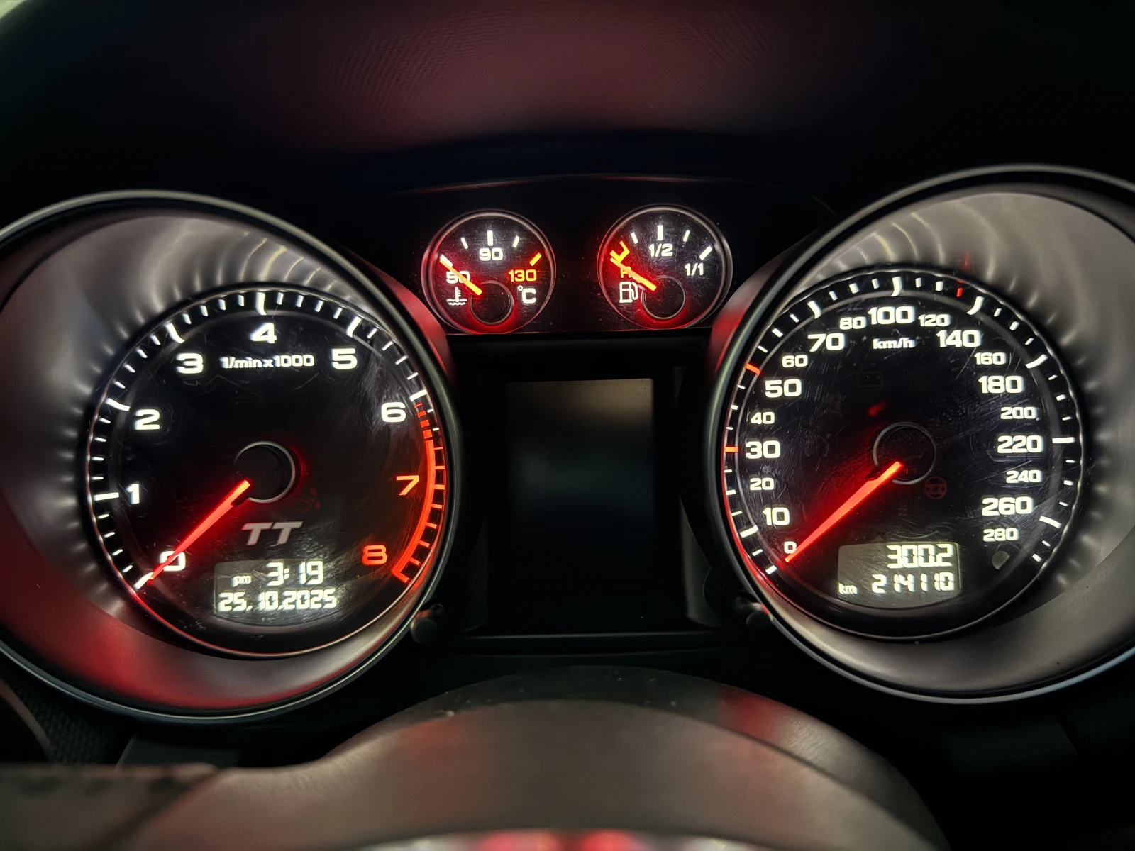 Audi Tt, снимка 14 - Автомобили и джипове - 55264784