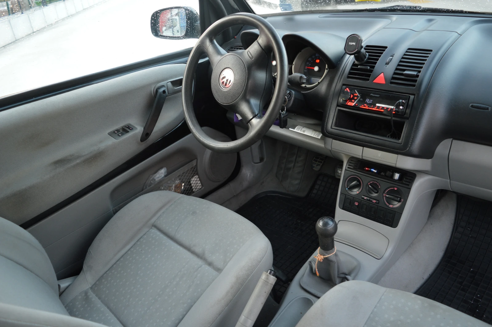 VW Up 1.4 16v 75кс, снимка 9 - Автомобили и джипове - 55329346