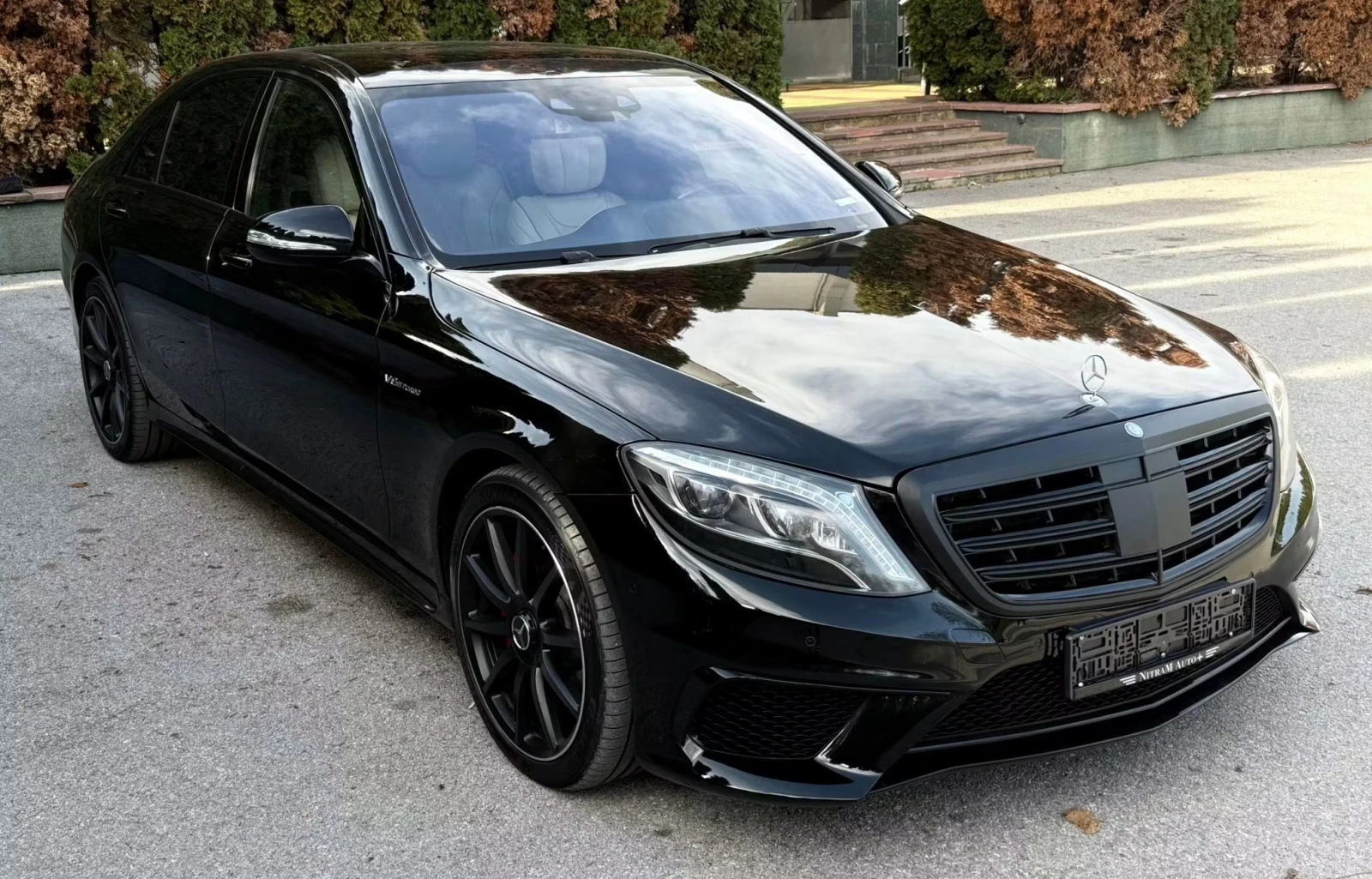Mercedes-Benz S 500 L 4M/3xTV/Exclusive/Burmaster