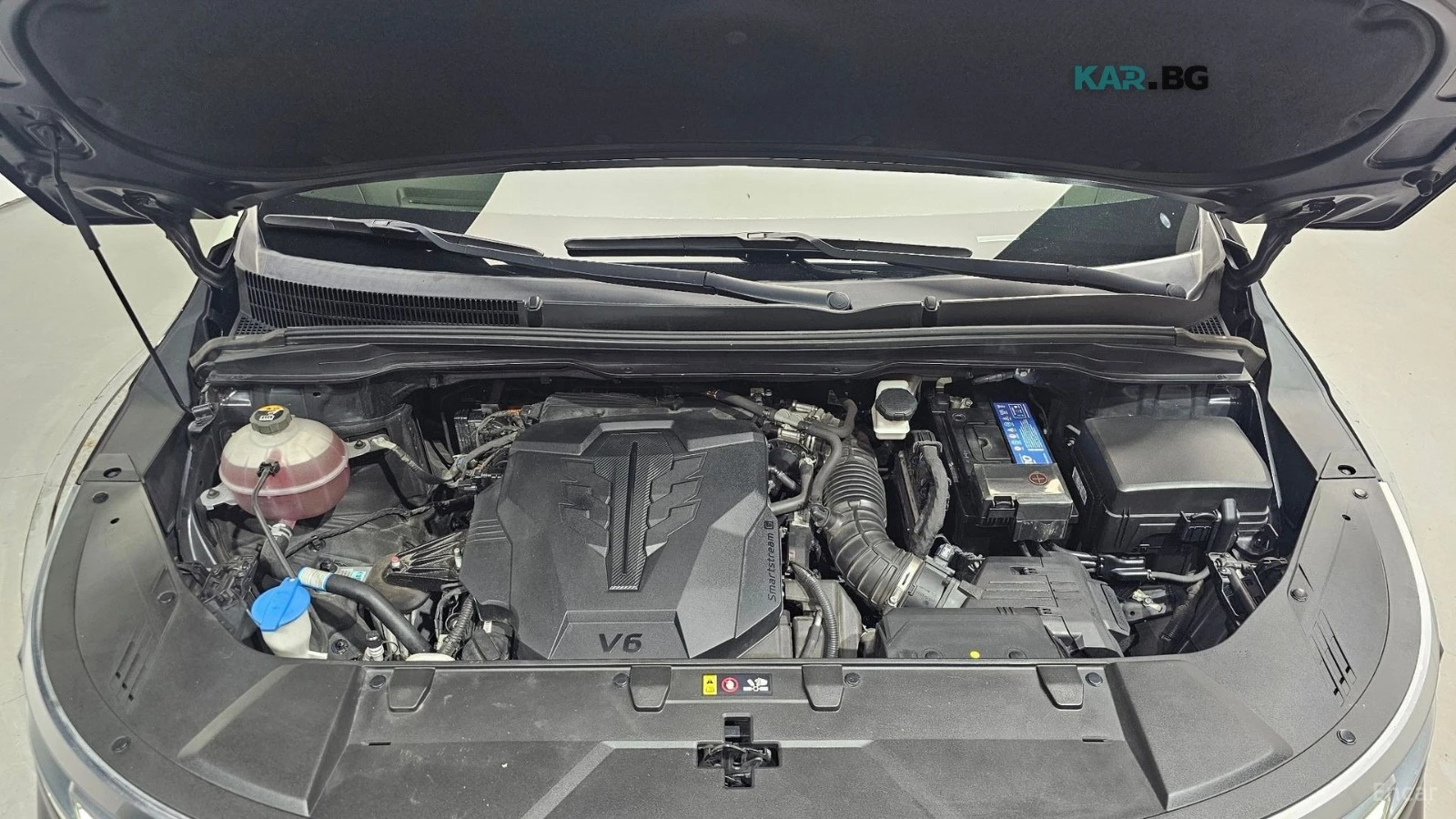 Kia Carnival 3.5* NOBLESSE* ПОДГРЕВ* ОБДУХВАНЕ* 360* , снимка 5 - Автомобили и джипове - 56196828